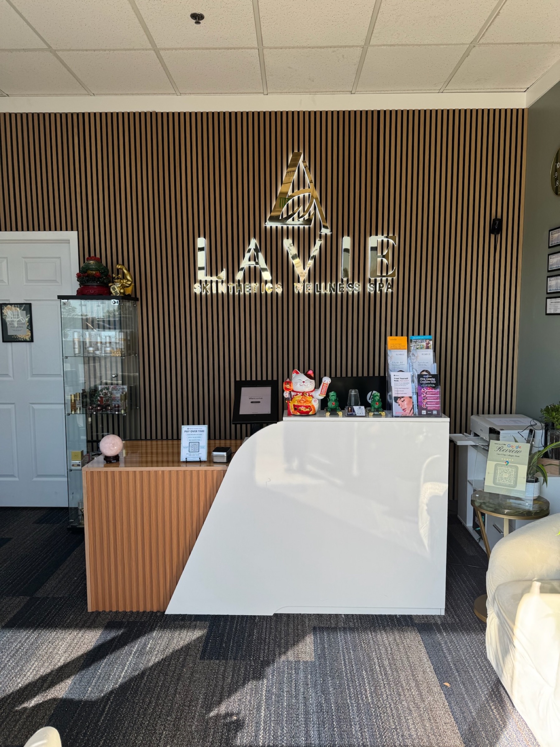 Cavitation + RF Body Contouring at LaVie Skinthetics